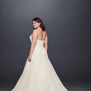 Wedding dress